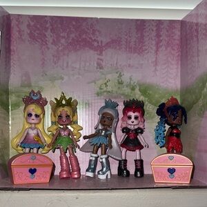 Royale High Doll Set with Accessories